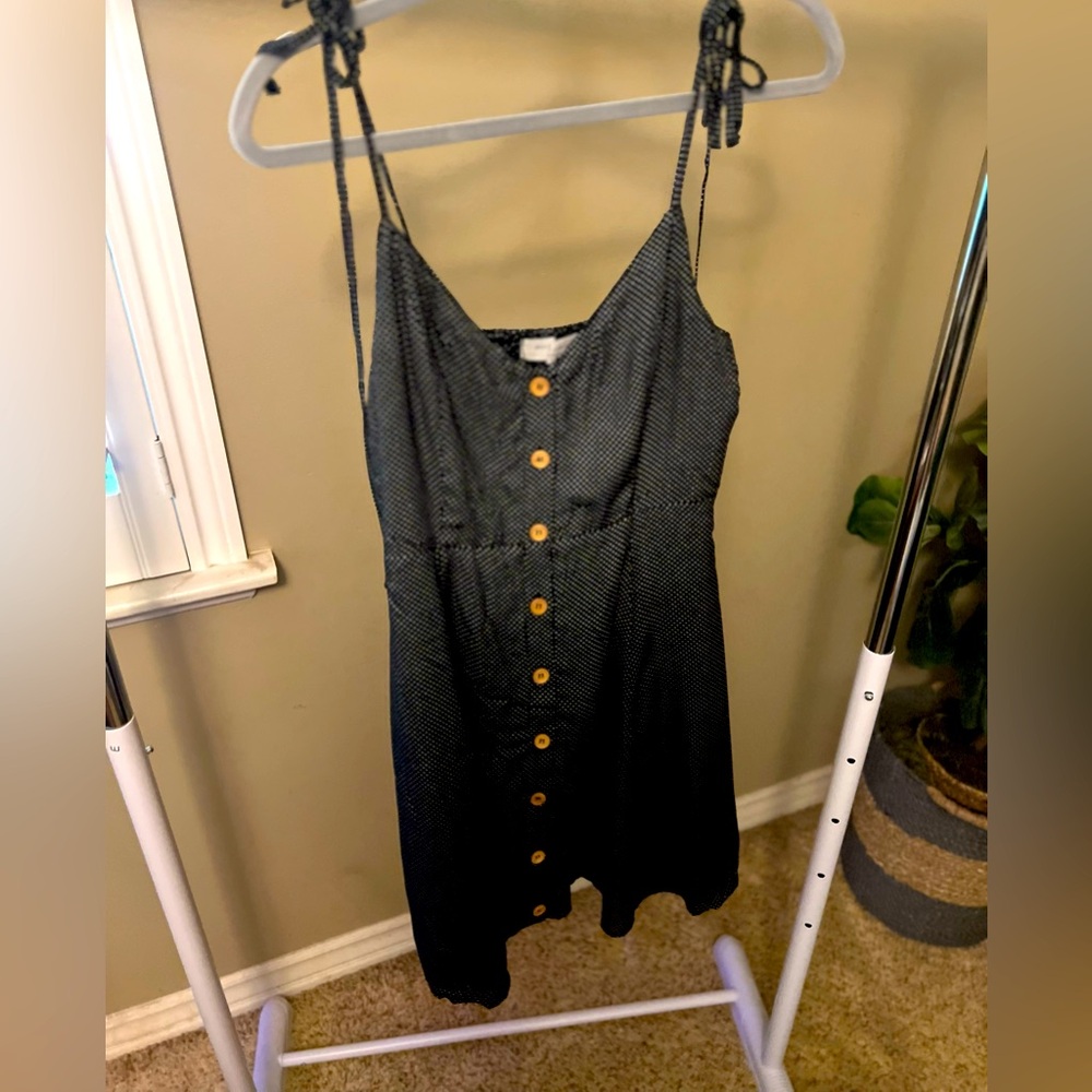 Black women’s sun dress.